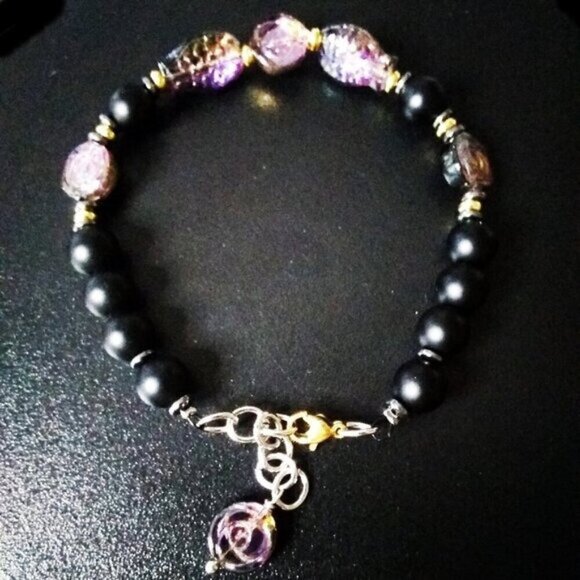 Purple + Black Iridescent Fish + Stone Beads Bracelet! 7"+ Adjust. Goth + Beachy - Picture 8 of 11